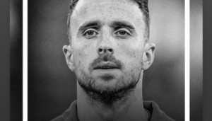 乐鱼体育网址-R.I.P. 卢卡库晒图悼念因车祸离世的若塔