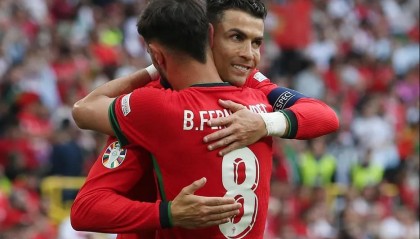 英媒：C罗曾邀请B费加盟胜利，后者表示想在欧洲至少再踢1年